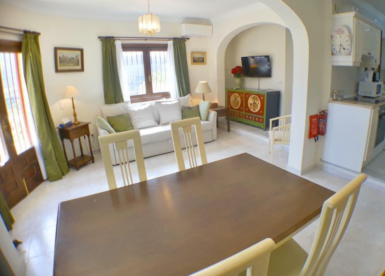 Villa Romana Mountainside Apartment In Alcalali, Jalon Valley Exterior photo